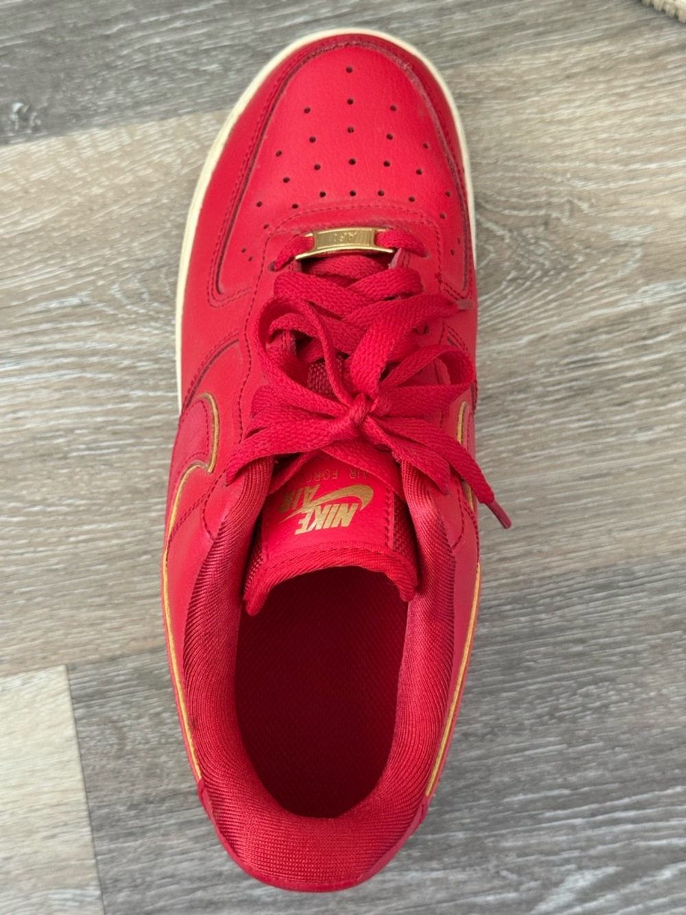 Nike Red Leather Low-Top Sneakers with Gold Accents - Picture 4 of 5